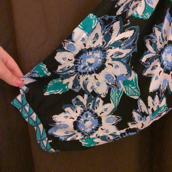 FREE PEOPLE Good Vibrations Printed Blouse Floral Black Green - Picture 7 of 7